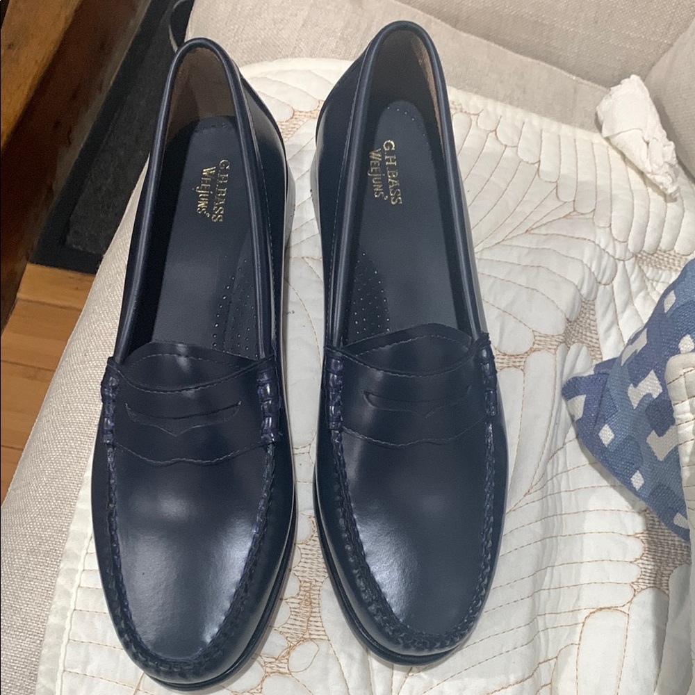 G.H. Bass & Co. Men's Navy Loafers